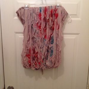 Ladies top by Minimi and size 2X shoulder less